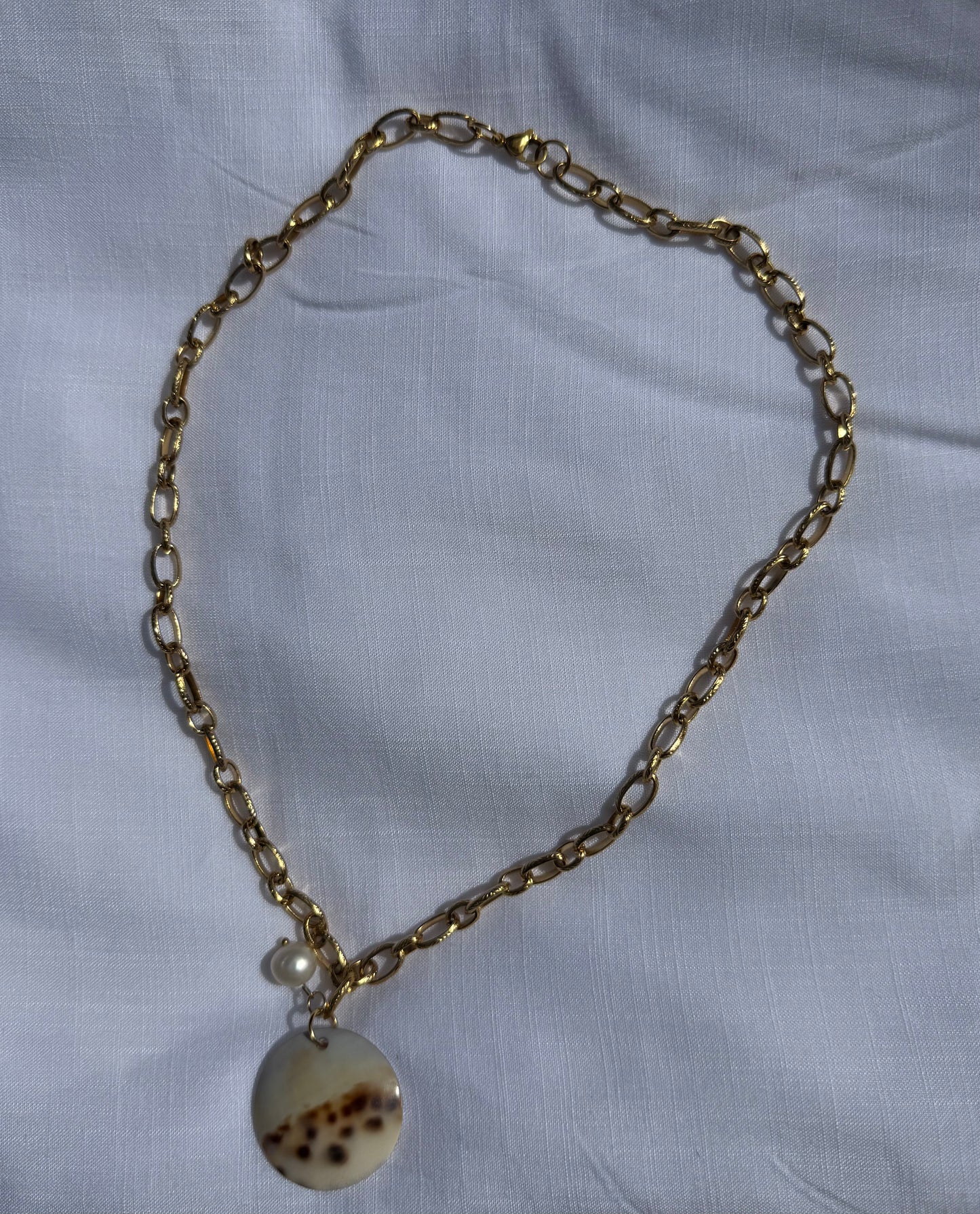 The Cowrie Chain